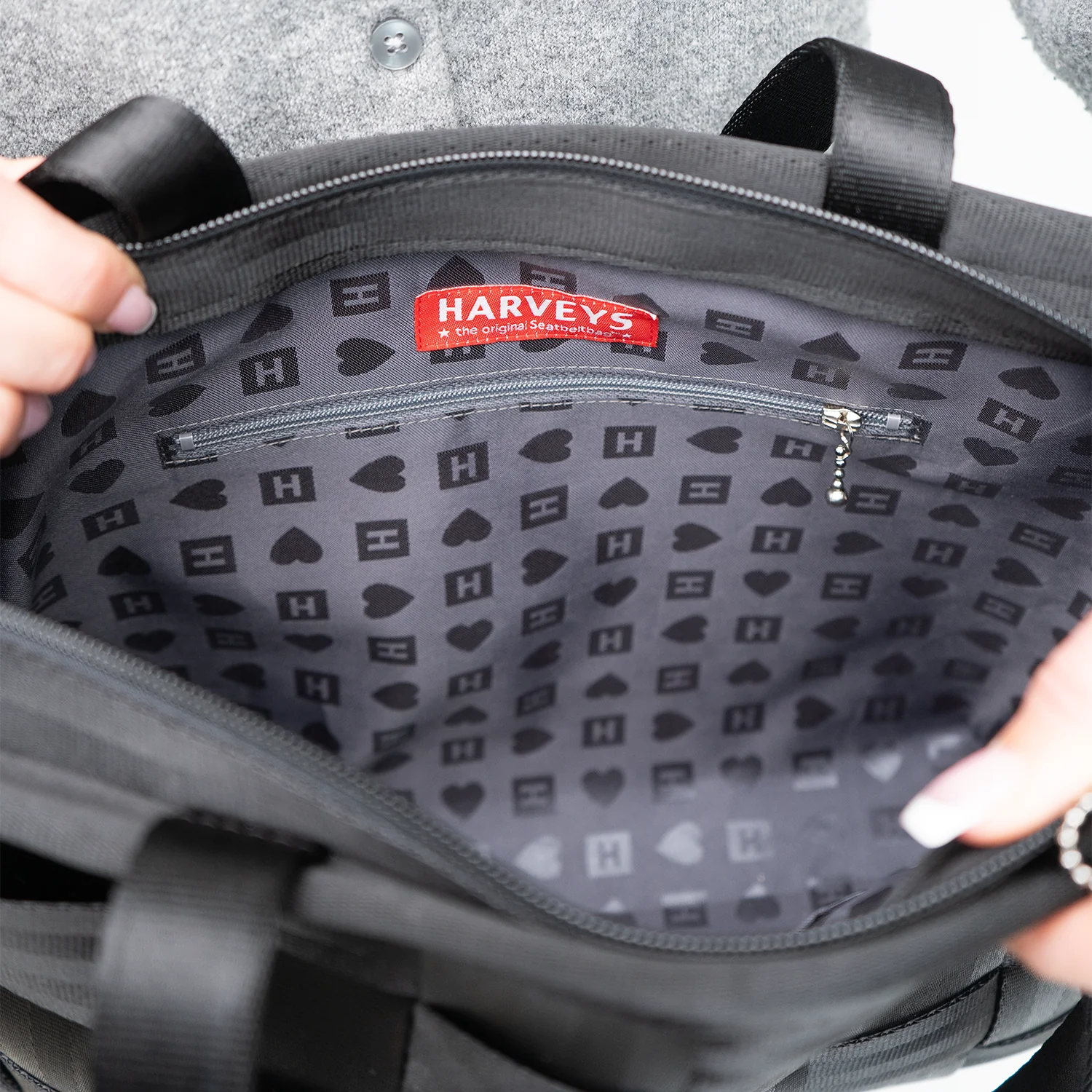 Large Tote / Black - Image 8