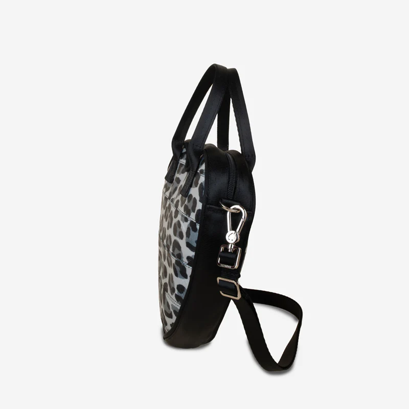 Sweetheart Crossbody / Ice Leopard - Image 3